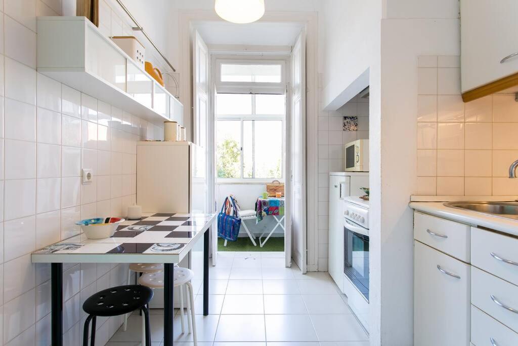 Principe Real Orange Tree W/ View 3 Bedrooms Flat! Lisboa Eksteriør billede
