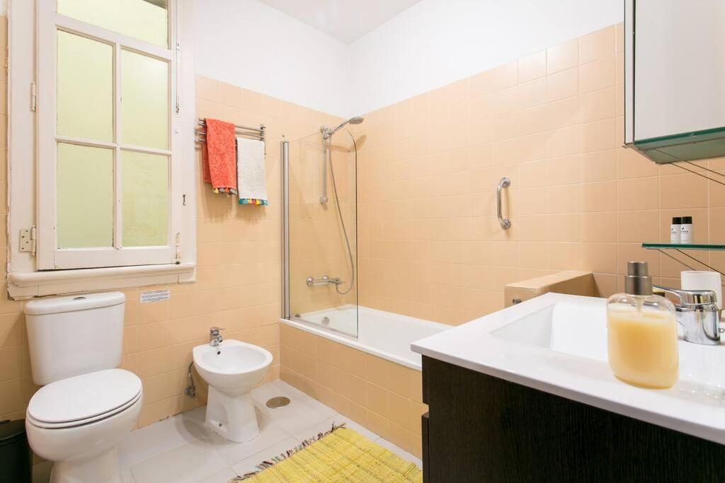 Principe Real Orange Tree W/ View 3 Bedrooms Flat! Lisboa Eksteriør billede