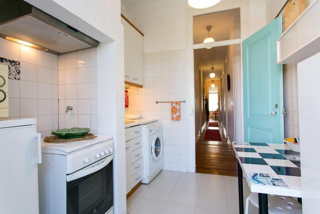 Principe Real Orange Tree W/ View 3 Bedrooms Flat! Lisboa Eksteriør billede